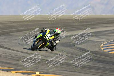 media/Nov-16-2024-CVMA (Sat) [[0e4bb1f32f]]/Race 8-Supersport Middleweight/